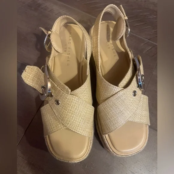 Marc Fisher Renda Slingback Espadrille Platform Wedge Sandal - Picture 3 of 5